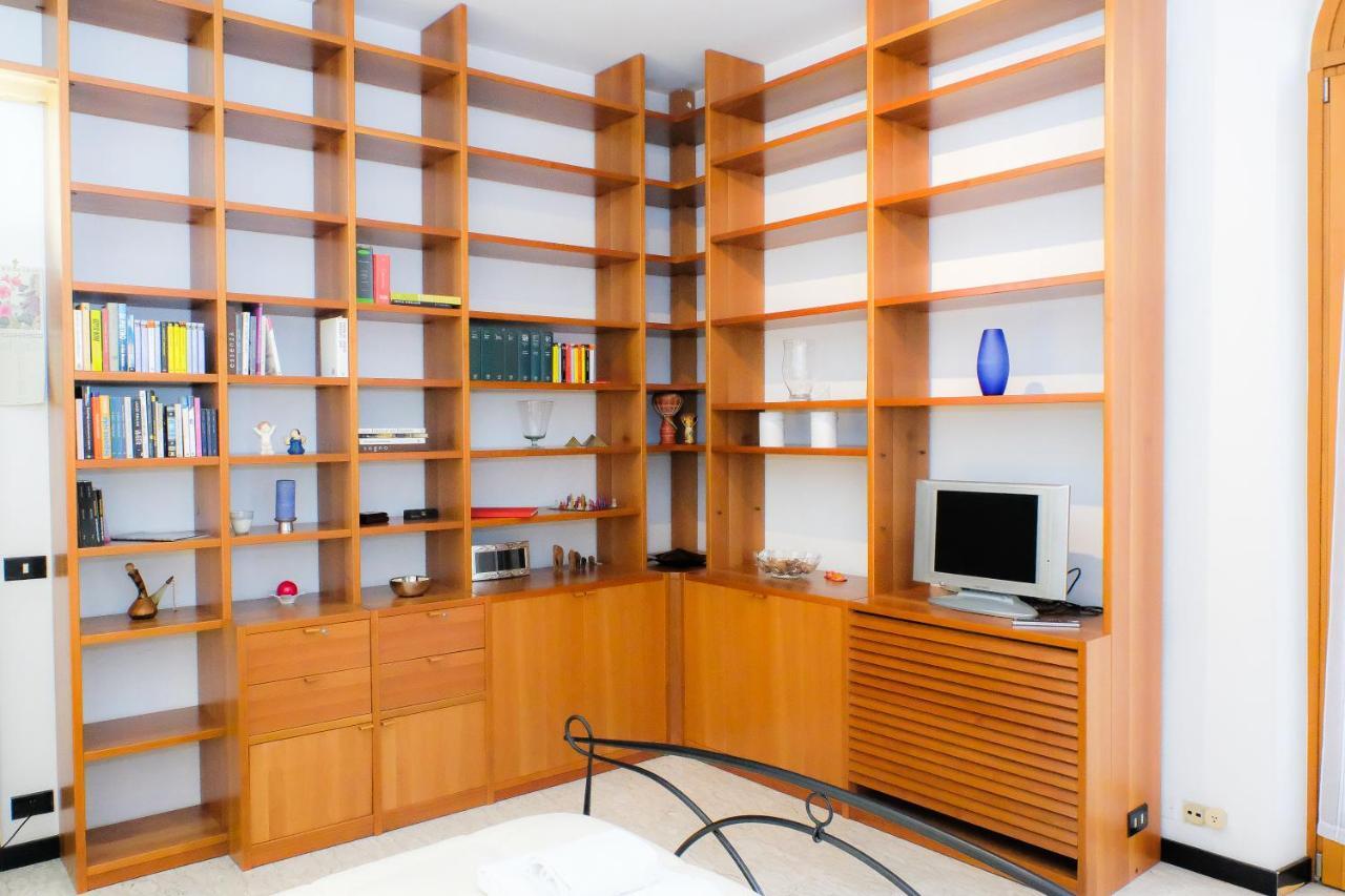Apartament Deluxe Quattro Spade Верона Екстериор снимка